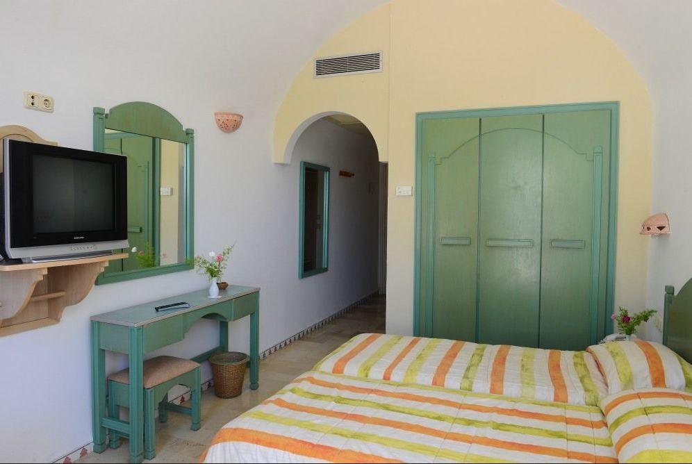 Meninx Hotel Triffa Dış mekan fotoğraf