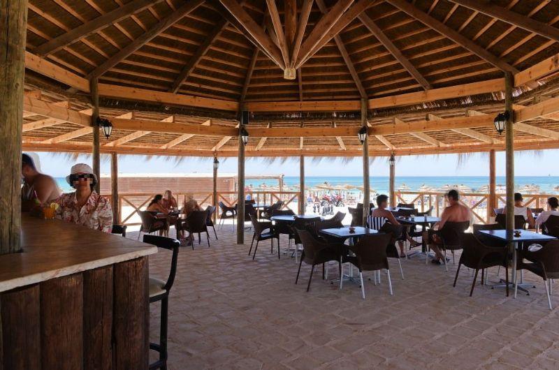 Meninx Hotel Triffa Dış mekan fotoğraf